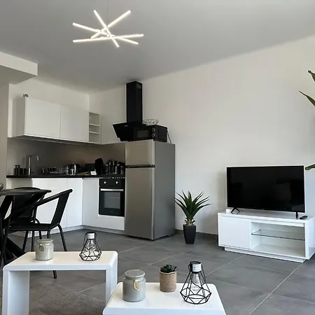 Cosy A 2 Pas De La Croisette Apartmán Cannes