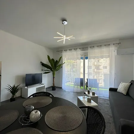 Cosy A 2 Pas De La Croisette Cannes